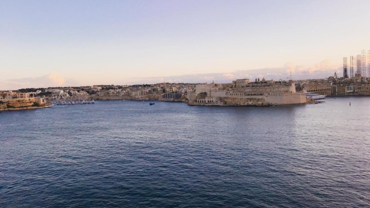 Valletta Harbour View Номер фото